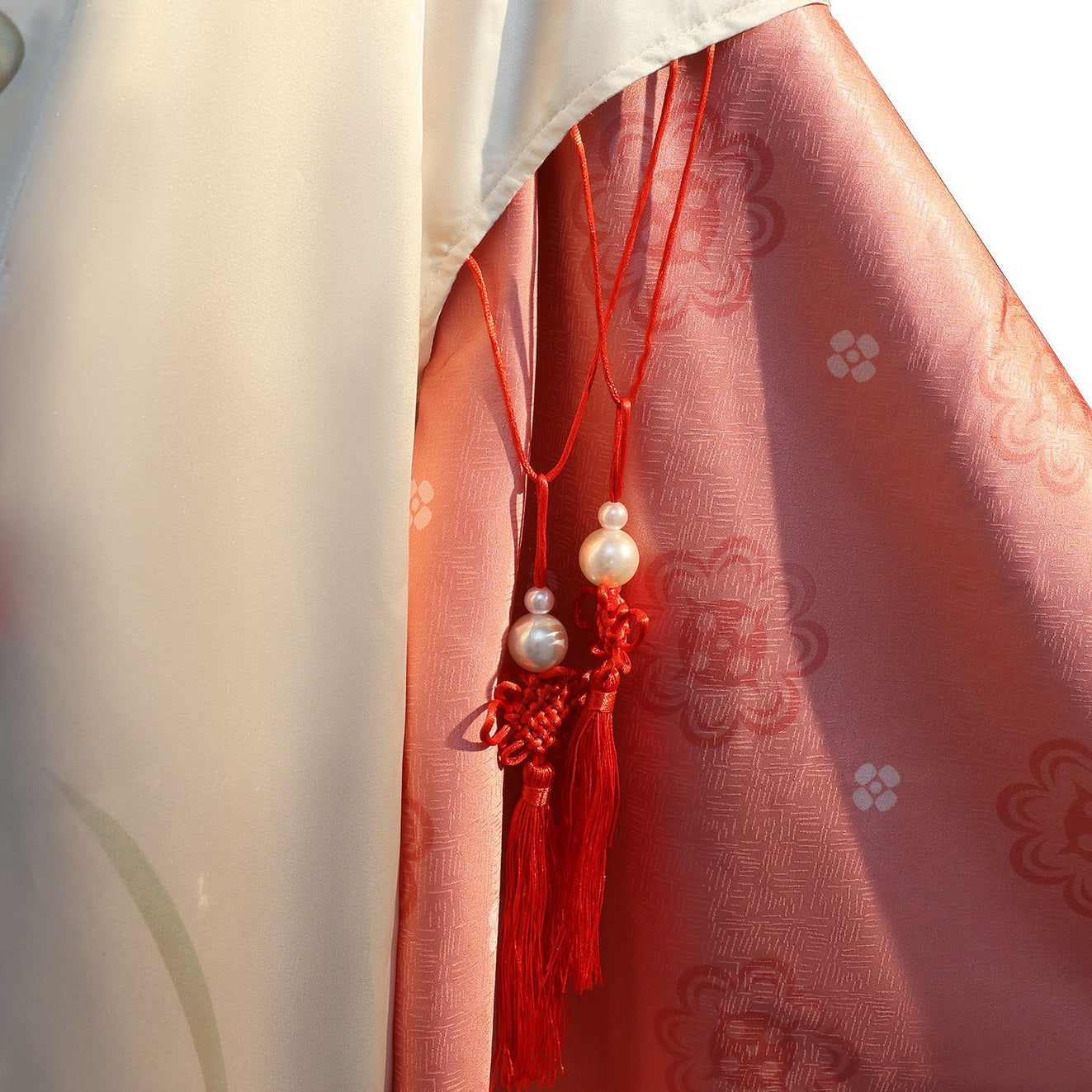 Game Reverse: 1999 Sotheby The Red Thread of Fate Cosplay Costumes