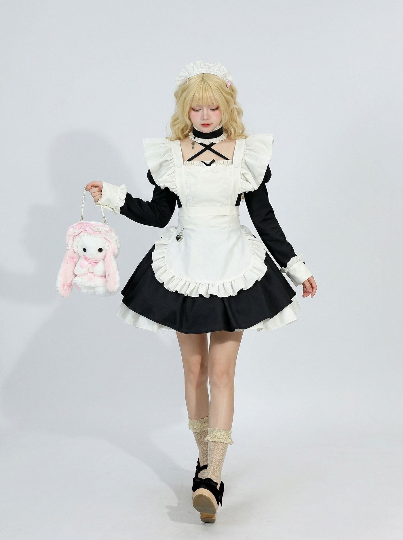 Gothic Lace Puff Sleeve Maid Outfit Game Streamers Cosplay Dress