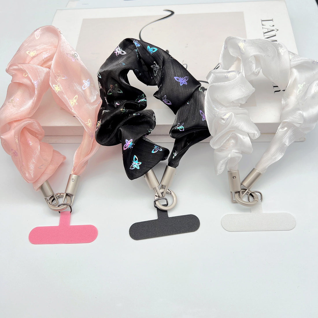 Butterfly Wrinkle Tulle Wrist Phone Strap with Tether Tabs – Colon-shaped Wristlet & Hand Lanyard