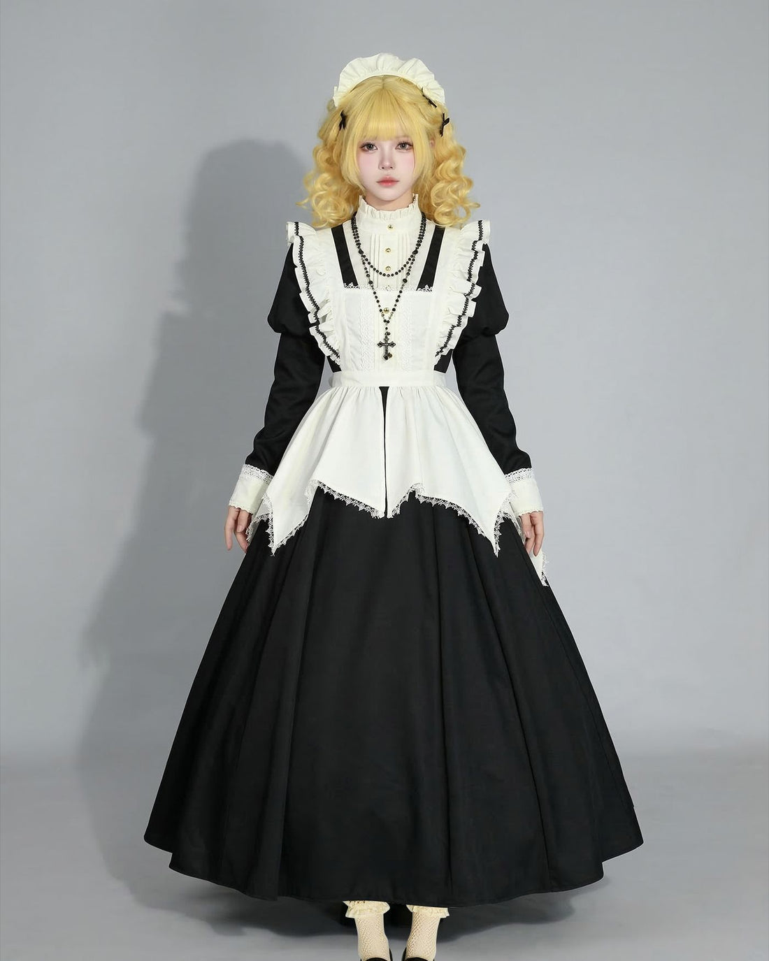 Dark Gothic Long Maid Outfit with Puff Sleeves Cosplay Lolita Dress