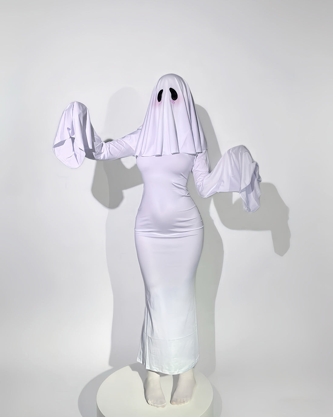 Cute Ghost Cosplay Costume for Women - Mrs. Kyoko Style Spooky White Dress with Face Mask