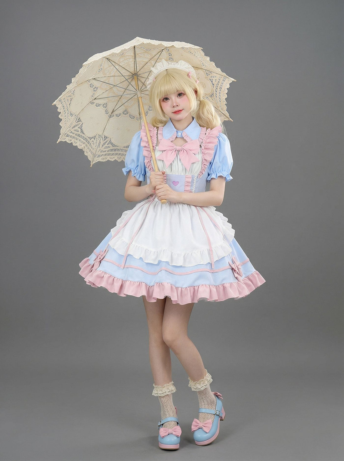 Enchanting Pink Lolita Maid Outfit Streamers Cosplay Dress