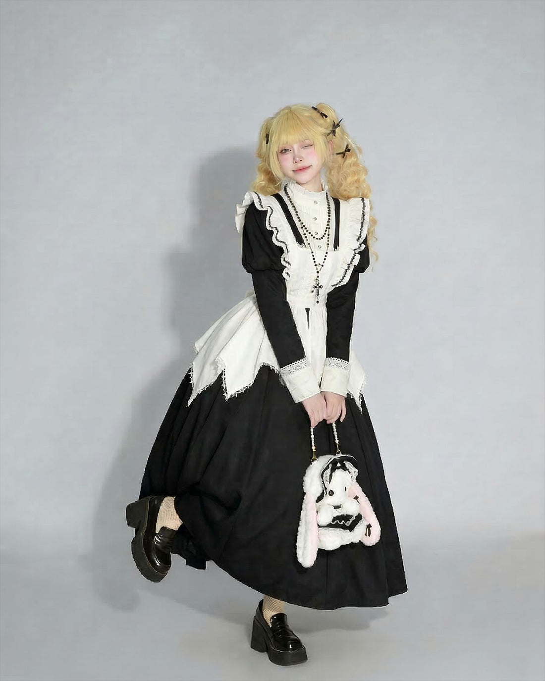 Dark Gothic Long Maid Outfit with Puff Sleeves Cosplay Lolita Dress