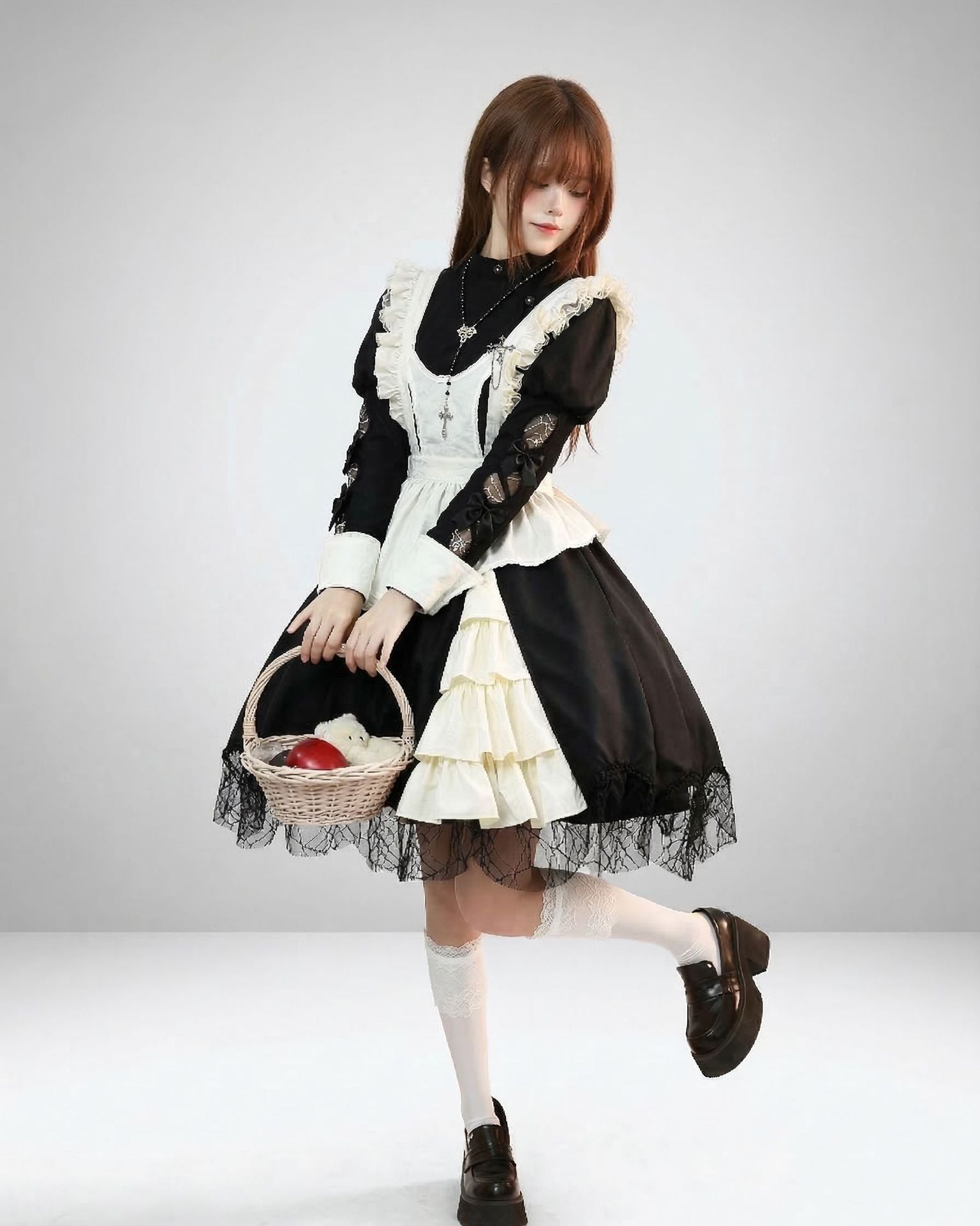 Women Sweet Lolita French Maid Dress Puff Sleeve Anime Cosplay Costume with Apron