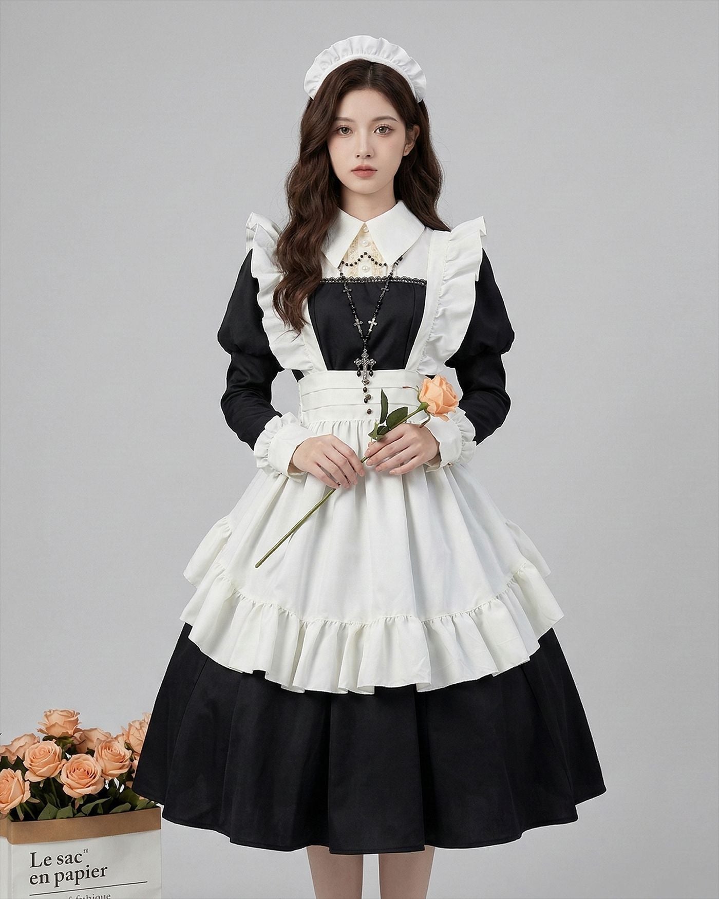 Akihabara Black White Traditional Maid Outfit Lolita Cosplay Dress