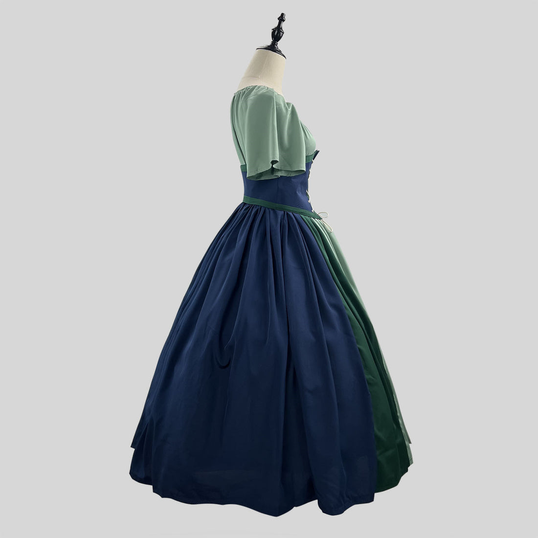 Women's Medieval Renaissance Cosplay Dress - Vintage Flutter Sleeve Fairy Elf Gown