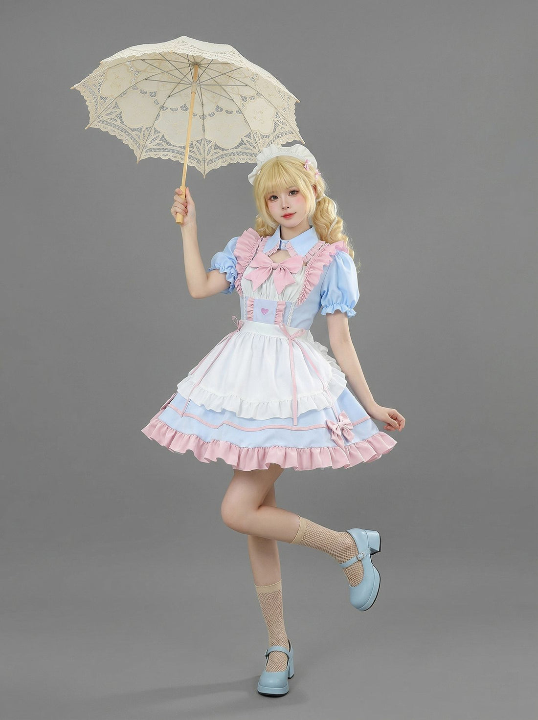 Enchanting Pink Lolita Maid Outfit Streamers Cosplay Dress