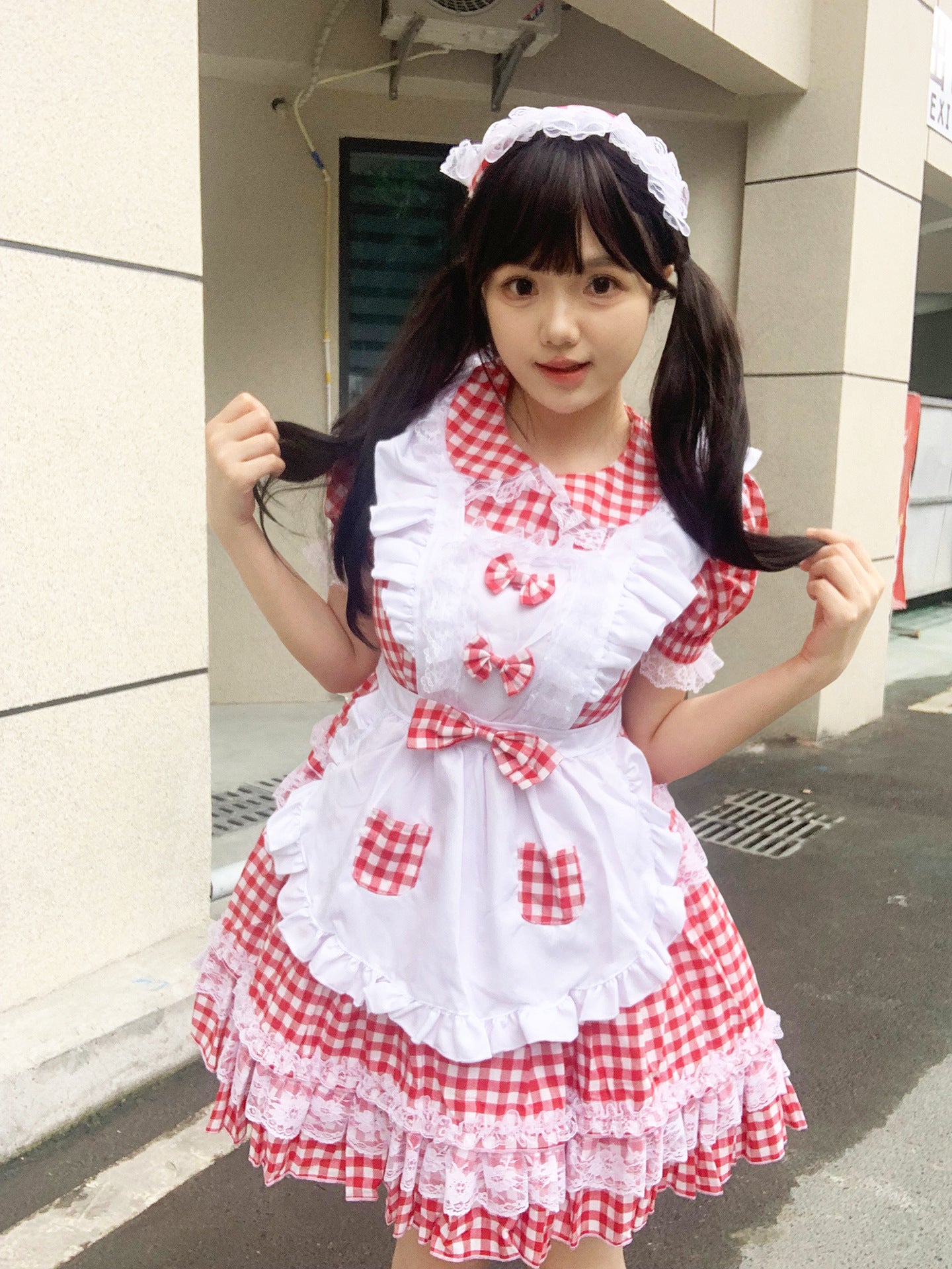 Pink Plaid Sweet Idol Maid Cosplay Outfit Lolita Dress