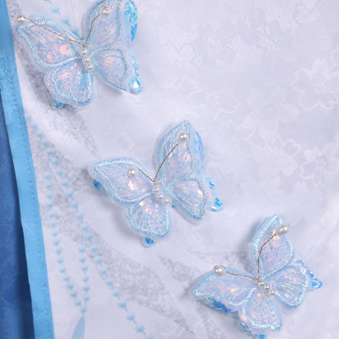 Naraka: Bladepoint Lannie Autumn Overture: Floating Cloud Costumes